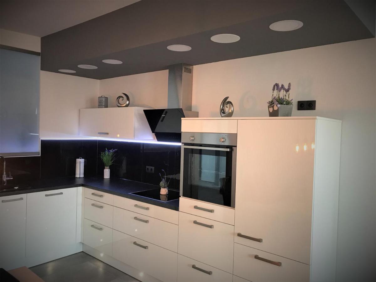 Salzhausblick Family Apartments - Zentrale Lage Am Salzhaus - Mwst-Rechnung Verfuegbar Zittau Luaran gambar